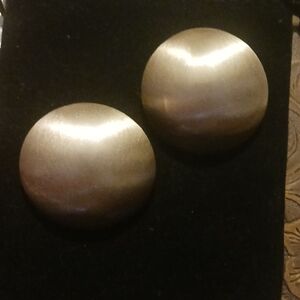 Elegant Gold-Tone Round Earrings